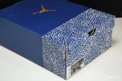 3 Jordan Wizards CT8532-148 0816